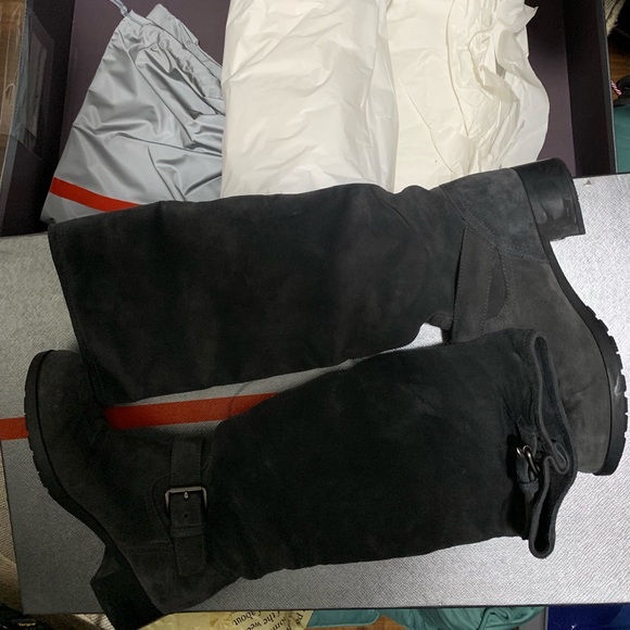 Prada suede boots - Picture 1 of 1